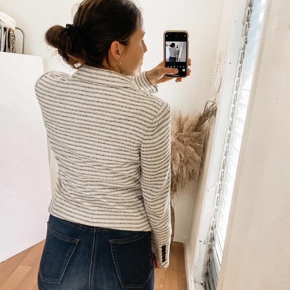 Veronica Beard White and Black Striped Blazer - Picture 7 of 16